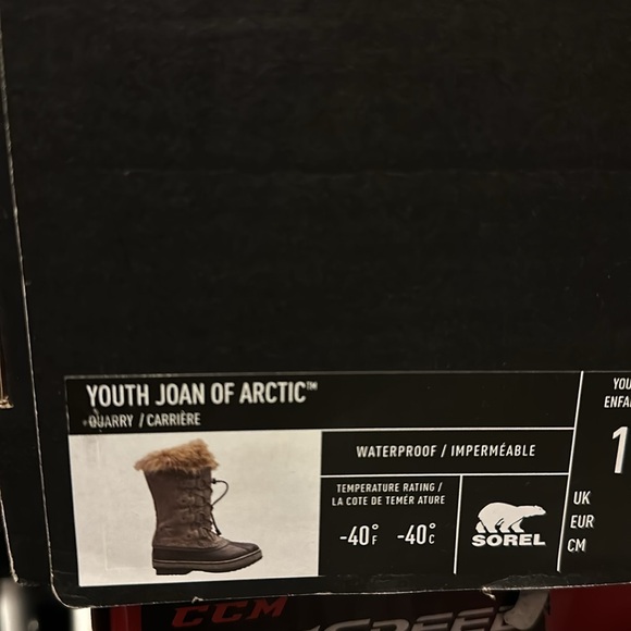 Sorel Youth Joan of arctic new in box - Picture 2 of 4